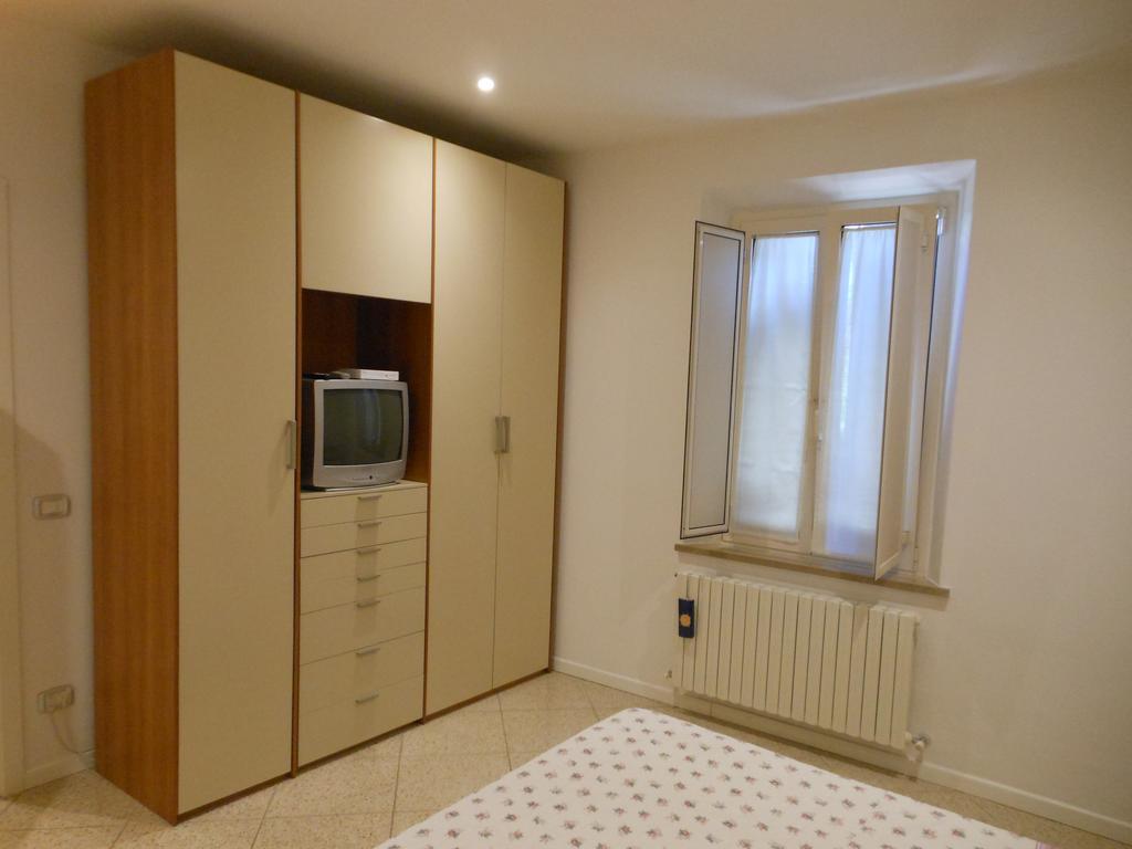 B&B La Luna Dal Borgo Iesi Dış mekan fotoğraf