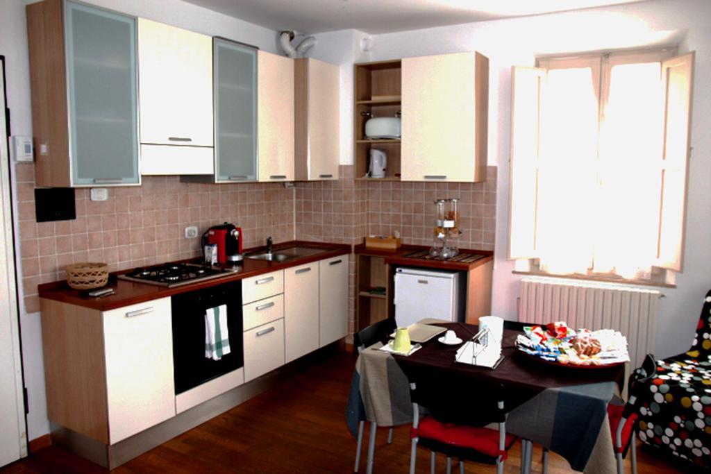 B&B La Luna Dal Borgo Iesi Dış mekan fotoğraf